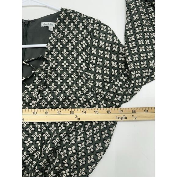 Charlotte Russe Womens Romper Size Small Green Long Sleeve CrissCross Chest - Picture 9 of 15